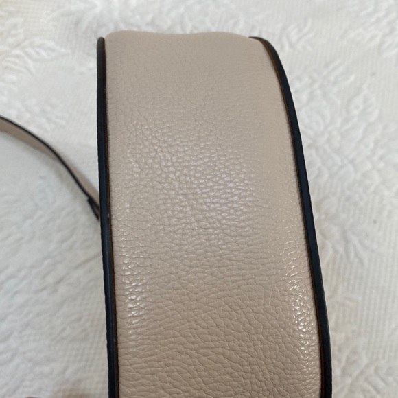 Pebbled Crossbody Purse - Picture 15 of 15